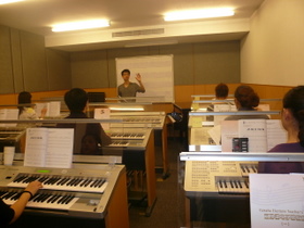 “華南地區上海二班班雅馬哈雙排鍵電子琴教師俱樂部（YETC）冊教材培訓”圓滿結課 