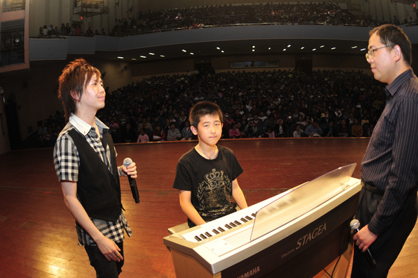 湖北省襄陽市雅馬哈雙排鍵演奏會成功舉辦 