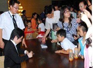 昆明舉辦沈文裕鋼琴獨(dú)奏音樂(lè)會(huì)