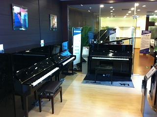 6月24日盛世雅歌學院路雅馬哈沙龍開業暨大師班活動匯報