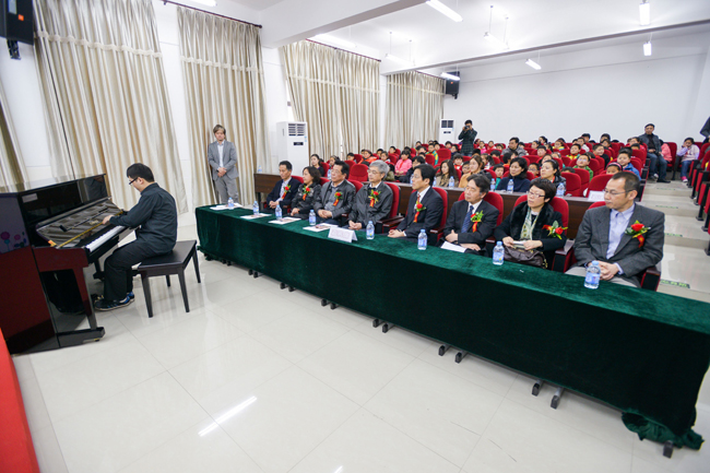 讓音樂陪伴孩子成長,奏響童年快樂音符