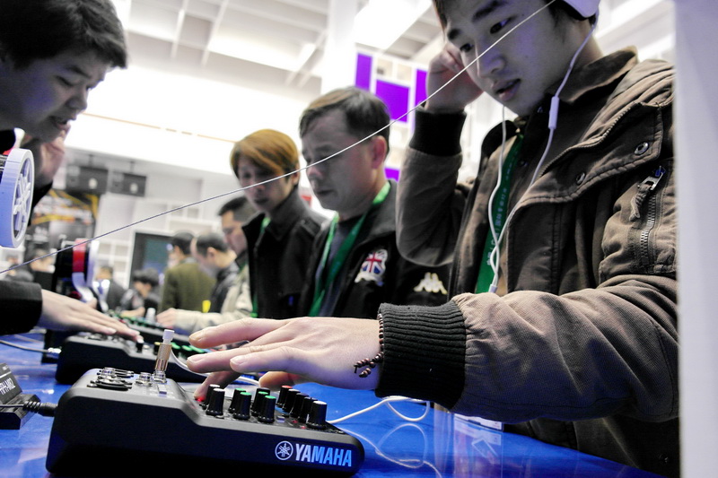 雅馬哈攜新一代MG系列調音臺等產品亮相中國(廣州)國際專業燈光、音響展覽會