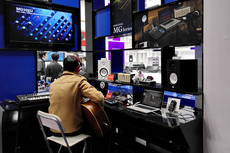 雅馬哈攜新一代MG系列調音臺等產品亮相中國(廣州)國際專業燈光、音響展覽會