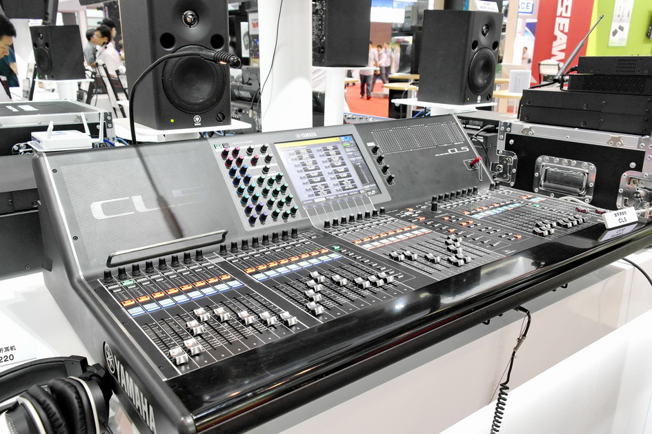 雅馬哈專業(yè)音響新產(chǎn)品亮相PALM EXPO 2013展會 