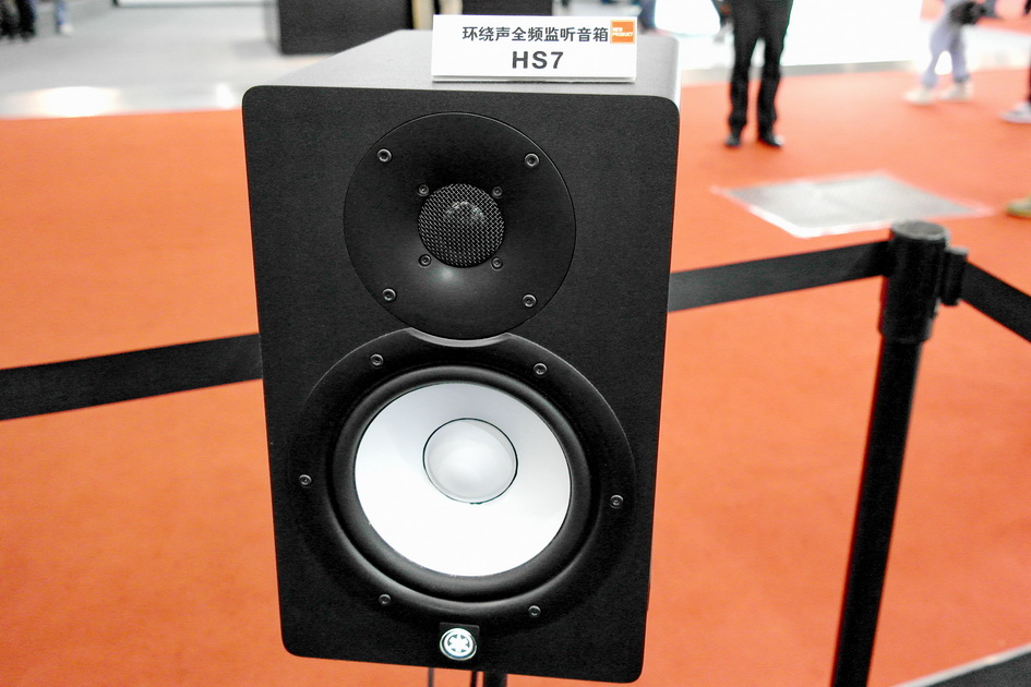 雅馬哈專業(yè)音響新產(chǎn)品亮相PALM EXPO 2013展會 