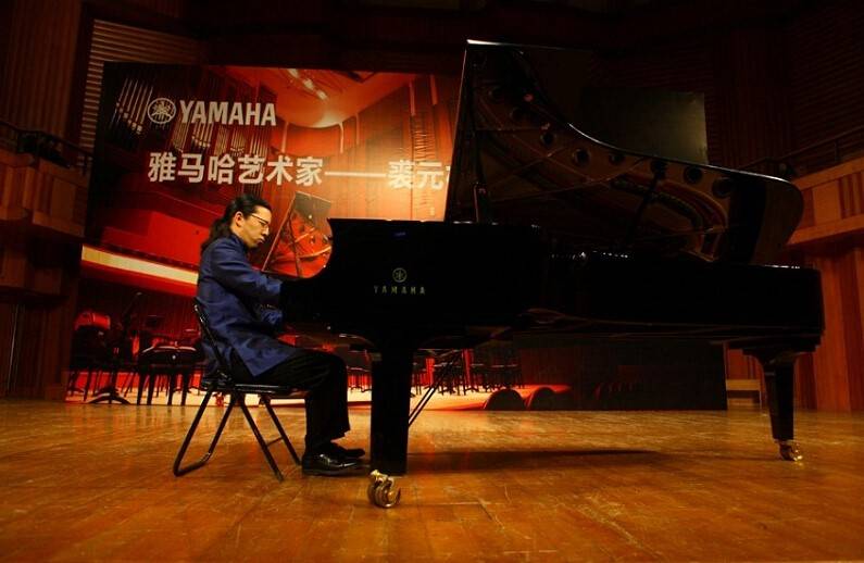 雅馬哈海外藝術(shù)家-裘元樸成都鋼琴獨(dú)奏音樂會(huì)落幕