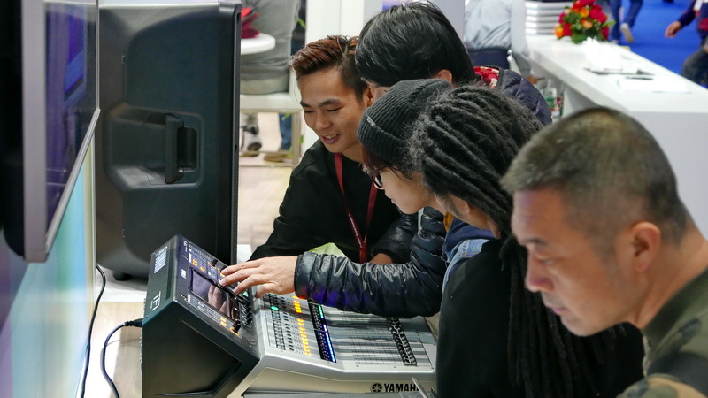 雅馬哈亮相 2017 廣州國(guó)際專業(yè)燈光、音響展覽會(huì)