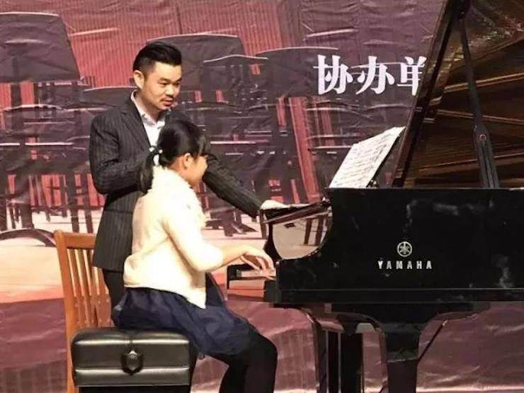 【回顧】2017雅馬哈亞洲音樂獎學金-嶺南師范學院頒獎典禮暨雅馬哈藝術家孫鵬杰鋼琴獨奏音樂會及大師班活動成功舉辦