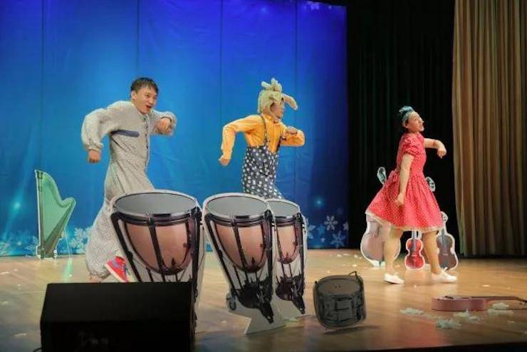 一場屬于孩子們的神秘音樂之旅|《七耳兔尋找樂器之王》音樂劇表演圓滿結(jié)束！