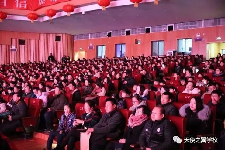 【報道】宿州市首屆國際鋼琴大師音樂會暨雅馬哈藝術家宋思衡多媒體音樂會圓滿成功?。▋群曨l）