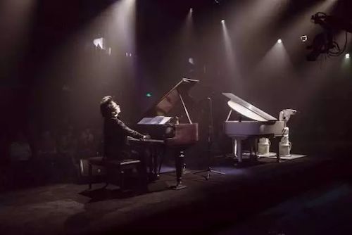 雅馬哈藝術家宋思衡攜手機器人奏響“科技之音”