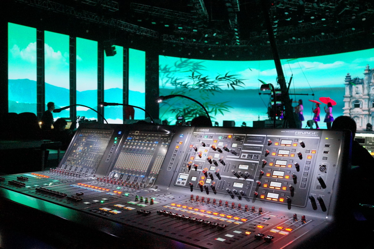 兩套 RIVAGE PM10 數(shù)字混音系統(tǒng)落戶貴州廣電演播廳