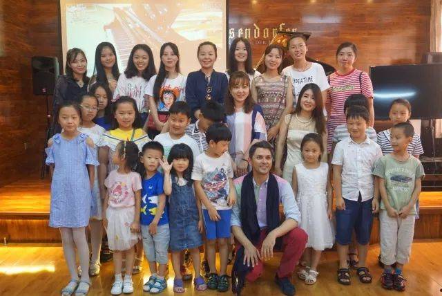 e-EU | 雅馬哈遠(yuǎn)程藝術(shù)教育聯(lián)盟 </br> 雅馬哈海外藝術(shù)家愛德華·昆斯遠(yuǎn)程實(shí)驗(yàn)公開課