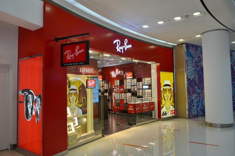 Ray?Ban 宏伊國際廣場店——雅馬哈 CIS 商用安裝系統的經典應用