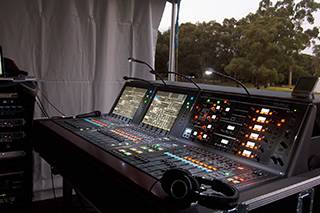 澳大利亞 Parramatta 公園音樂會——悉尼交響樂團與 Coda音響服務公司實現Rivage PM10系統的首秀