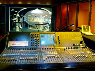 “Hello Dolly”——蘇格蘭皮特洛赫里節日劇院中的雅馬哈 CL5 數字調音臺