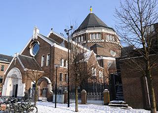 荷蘭愛樂樂團音樂廳——雅馬哈 DXR 系列有源音箱與樂團音樂廳