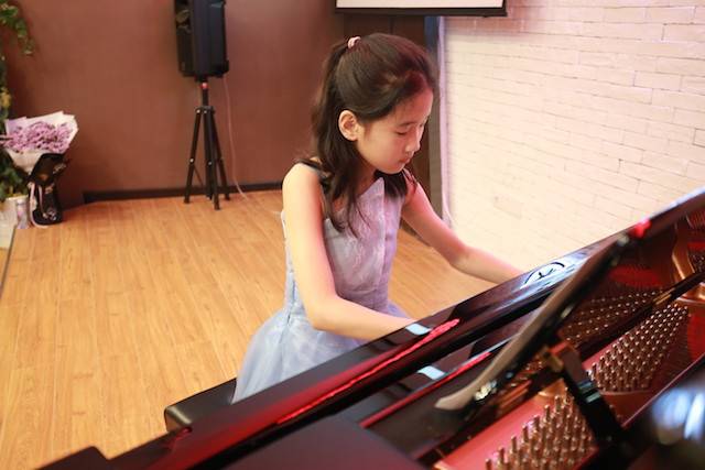 【精彩回顧】e-EU | e聯遠程藝術教育聯盟活動——雅馬哈特邀藝術家李良偉遠程實驗公開課&音樂沙龍