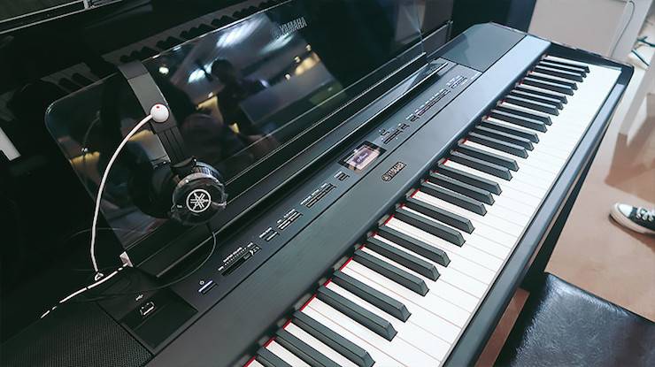 雅馬哈電子鍵盤樂器 P-515 數(shù)碼鋼琴