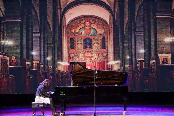 娜塔莉亞·圖魯麗