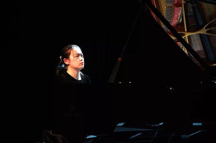 獲獎(jiǎng)學(xué)生代表演奏