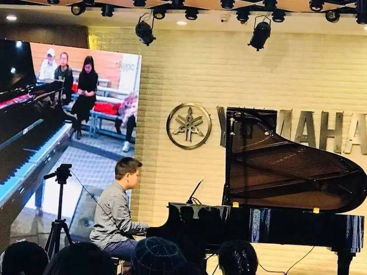 朱鴻誼教授遠程實驗教學(xué)