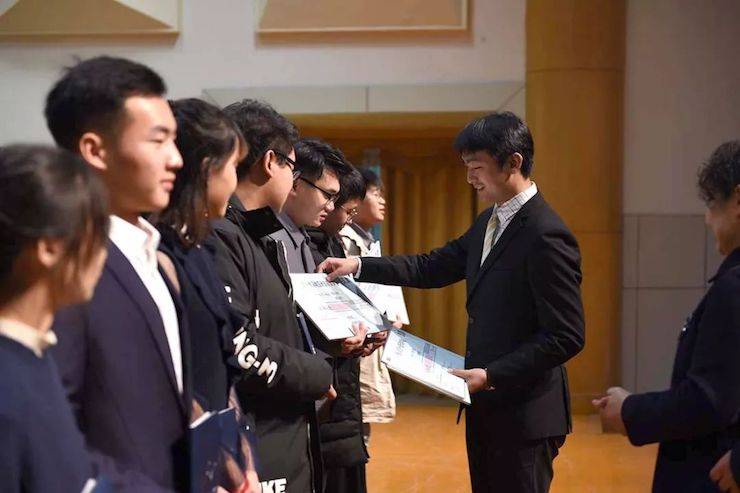 河南大學頒獎儀式