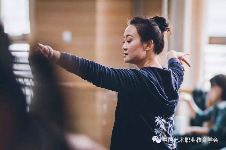 雅馬哈跨界鋼琴及雅馬哈舞蹈教育課件助力“CEFA藝術教育高級人才研修班——中國古典舞身韻課”