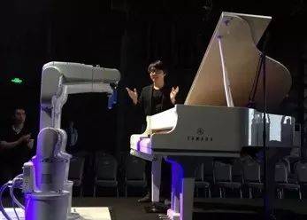 雅馬哈藝術(shù)家宋思衡