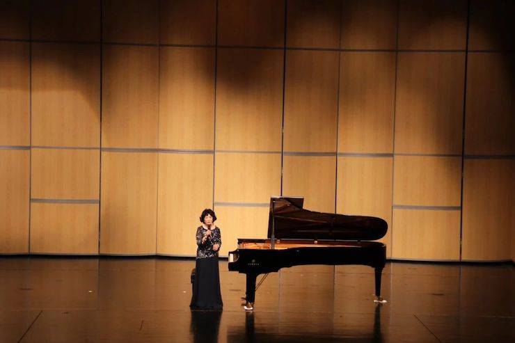 河北藝術(shù)職業(yè)學(xué)院頒獎(jiǎng)儀式