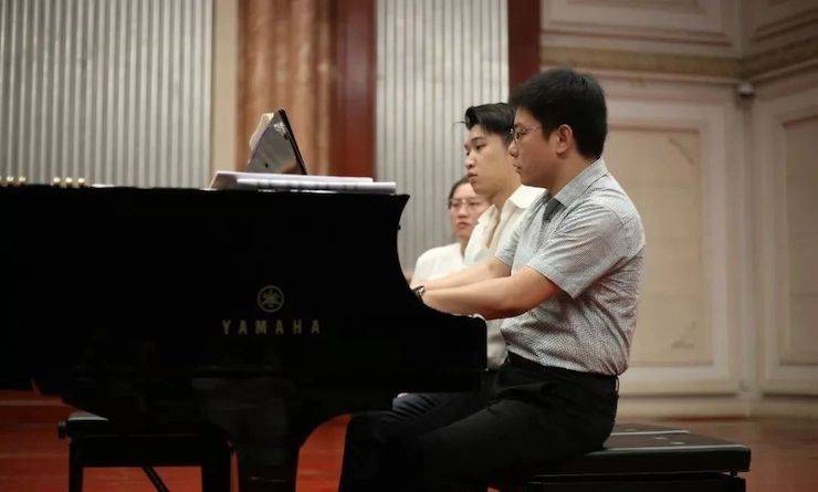熱烈祝賀“喜慶之夜 音悅津門”鋼琴重奏音樂會暨天津鮑蕙蕎鋼琴城開業(yè)慶典演出圓滿成功！
