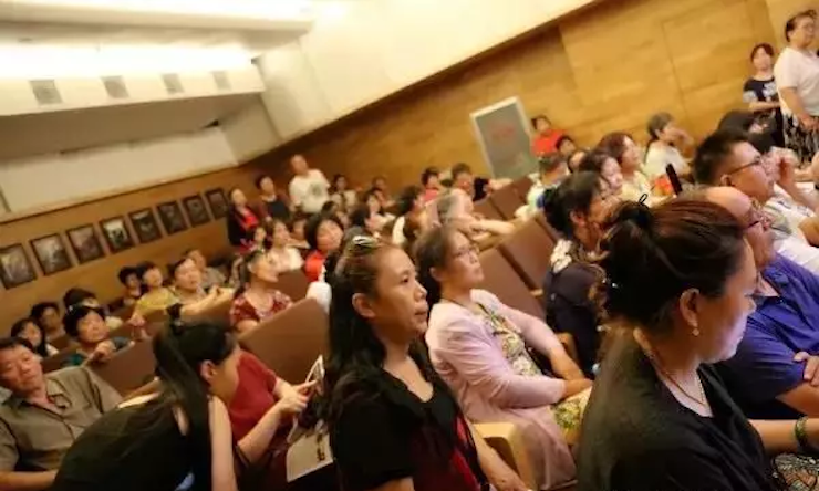 安陽(yáng)老干部大學(xué)雅馬哈電子鍵盤聯(lián)誼會(huì)