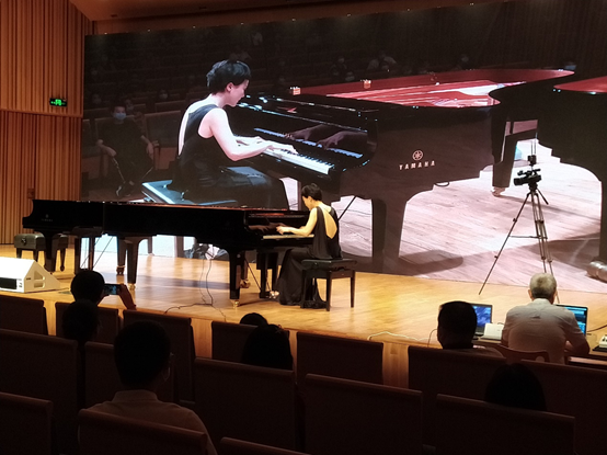 活動報道 | “科技助力,跨越時空”,小鹿純子攜手劉明康共享中日音樂盛宴