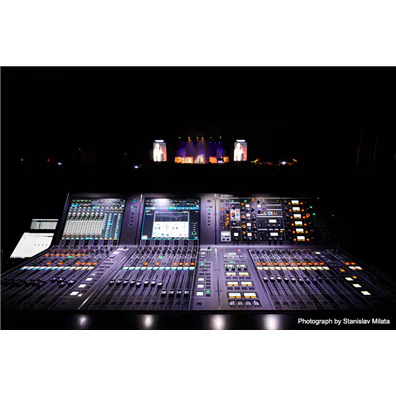 業界領先的捷克音響師投資購買雅馬哈RIVAGE PM7