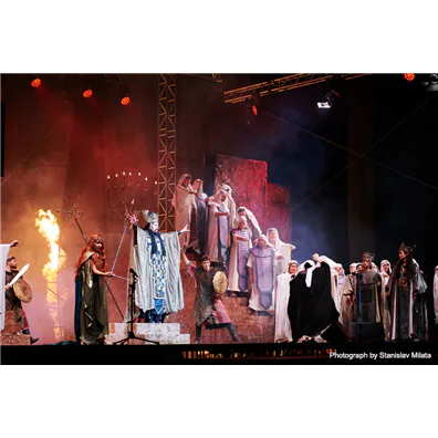 業界領先的捷克音響師投資購買雅馬哈RIVAGE PM7