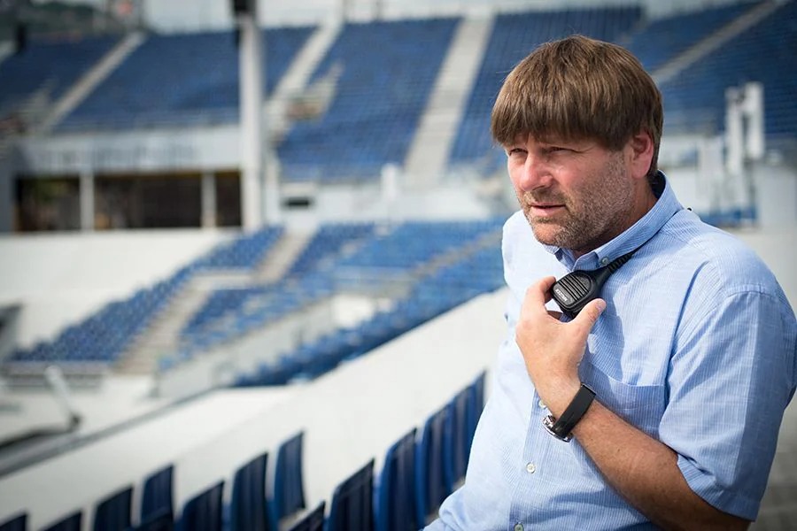 葡萄酒、無(wú)線(xiàn)和歌曲：11套雅馬哈數(shù)字混音系統(tǒng)確保“一代人一次”的瑞士奇觀讓人沉醉