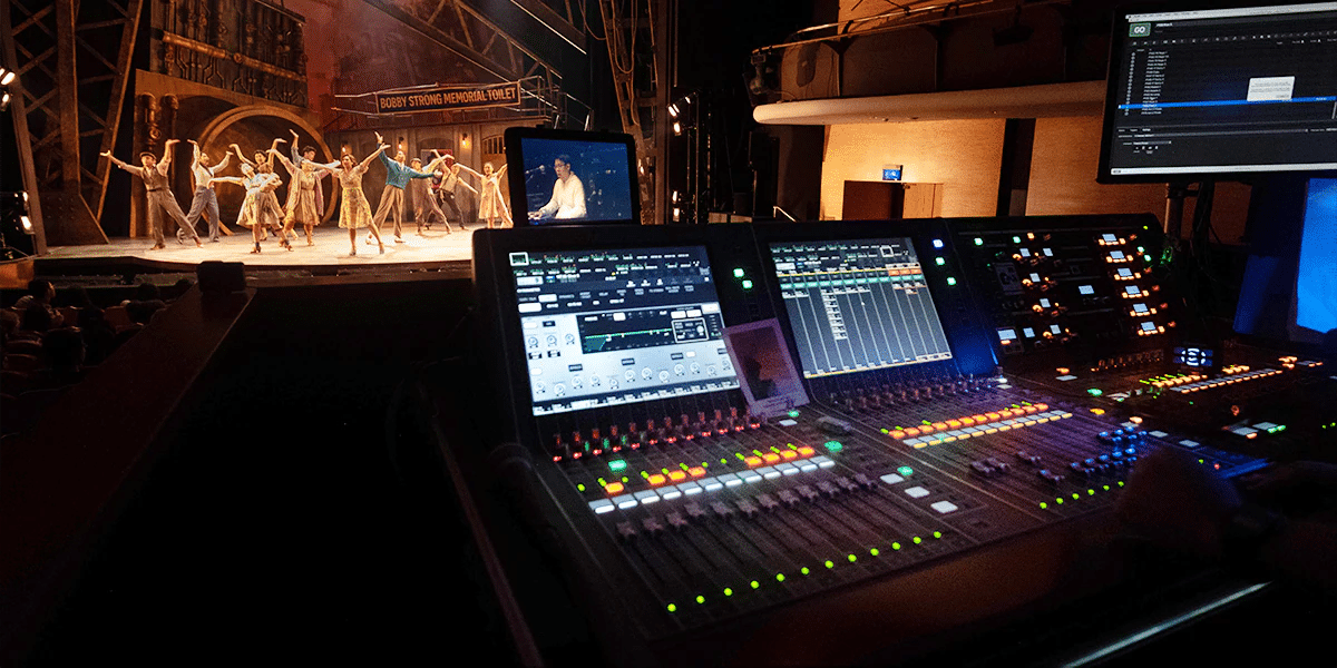 雅馬哈RIVAGEPM10在Urinetown中發揮重要作用