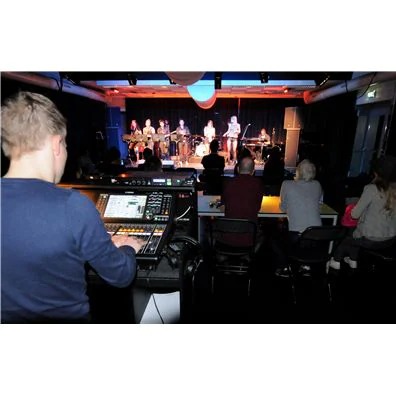 雅馬哈讓哈萊姆音樂學(xué)院學(xué)生的表現(xiàn)更出色