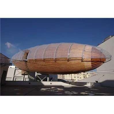 高頻率：雅馬哈在DOX飛艇中飛翔