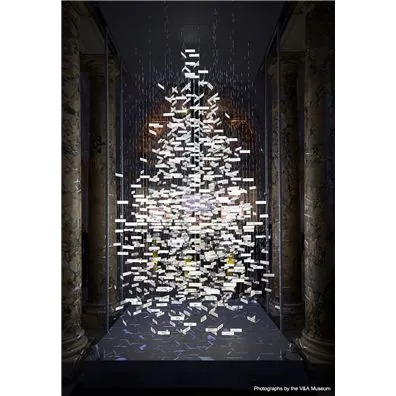 前沿的圣誕樹——雅馬哈為V&A博物館“會說話的樹”傳遞聲音