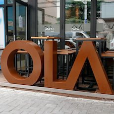 OLA 酒吧及餐廳——OLA 酒吧及餐廳與雅馬哈MG+DXR擴聲系統