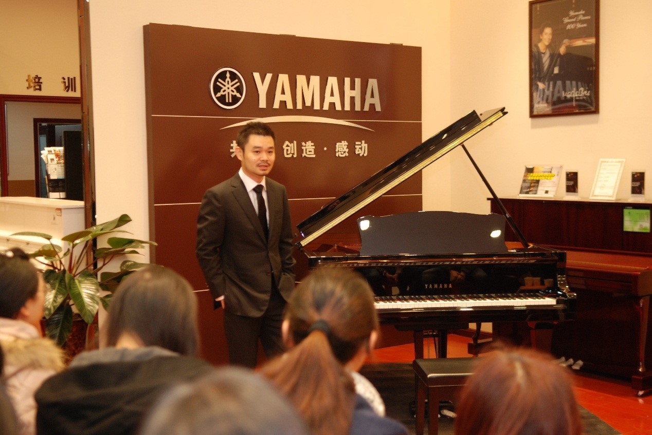 雅馬哈藝術(shù)家孫鵬杰教授鄭州獨奏音樂會暨大師班活動報道